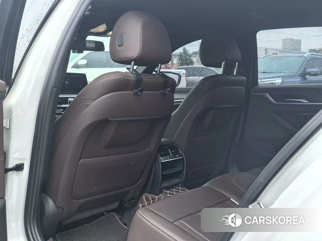 BMW 5 series id 4328849 из Китая 8
