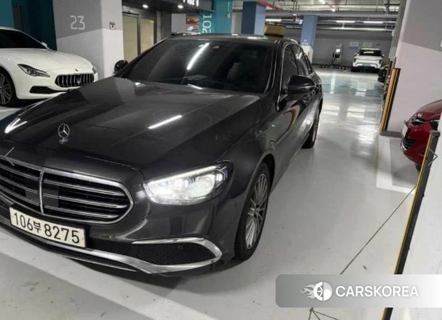 Mercedes-Benz E-Class W213 2021 Серый из Кореи, фото 2