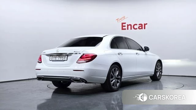 Mercedes-Benz E-Class W213 id 4225641 из Кореи 12