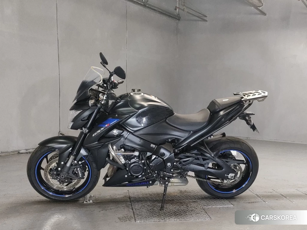 Проданный Suzuki GSX-S1000 2019 из Японии, фото 2