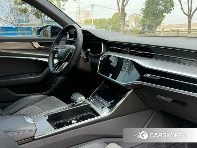Audi A6L 2022 Черный из Китая, фото 5