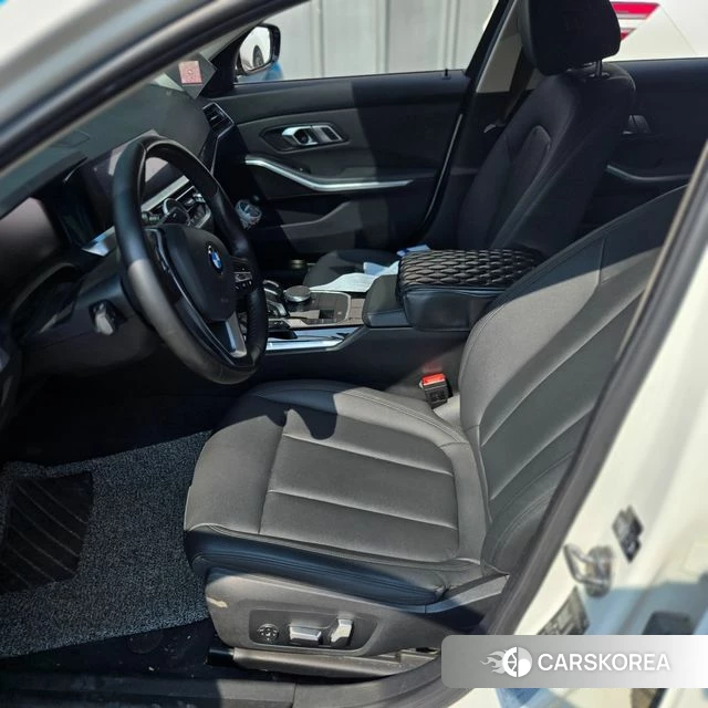 BMW 3 Series (G20) 2019 Белый из Кореи, фото 2
