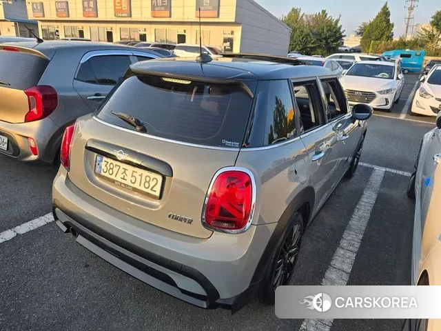 Mini Cooper 2022 Серый из Кореи, фото 6