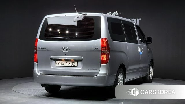 Hyundai The New Grand Starex id 3866483 из Кореи 12