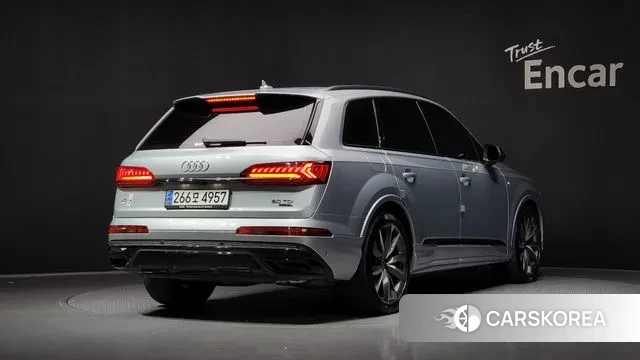 Audi Q7 (4M) id 3372103 из Кореи 12