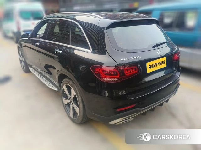 Mercedes-Benz GLC 2022 Черный из Китая, фото 2