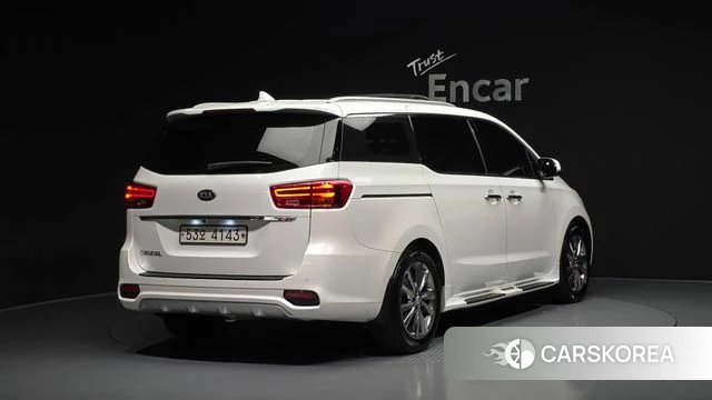 Kia The New Carnival id 3880140 из Кореи 12