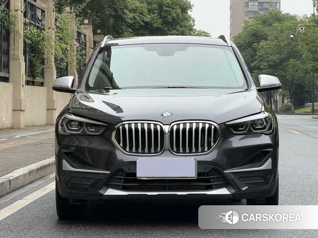 BMW X1 2022 Темно-серый из Китая, фото 5