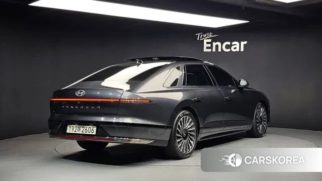 Hyundai Grandeur (GN7) id 3002545 из Кореи 12