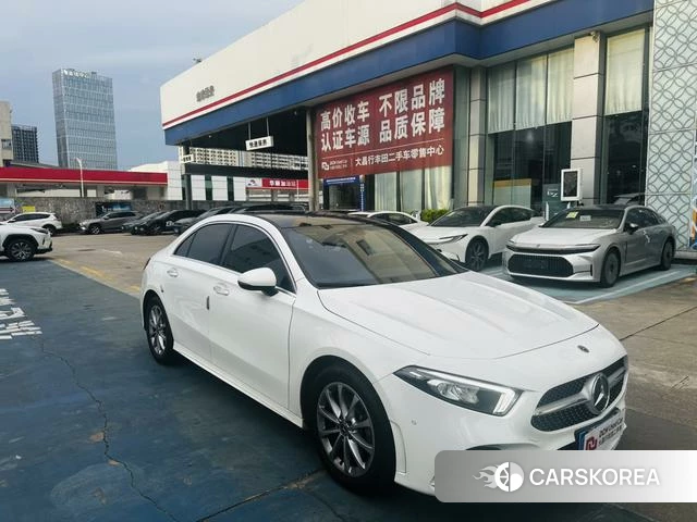 Mercedes-Benz Class A 2021 Белый из Китая, фото 3