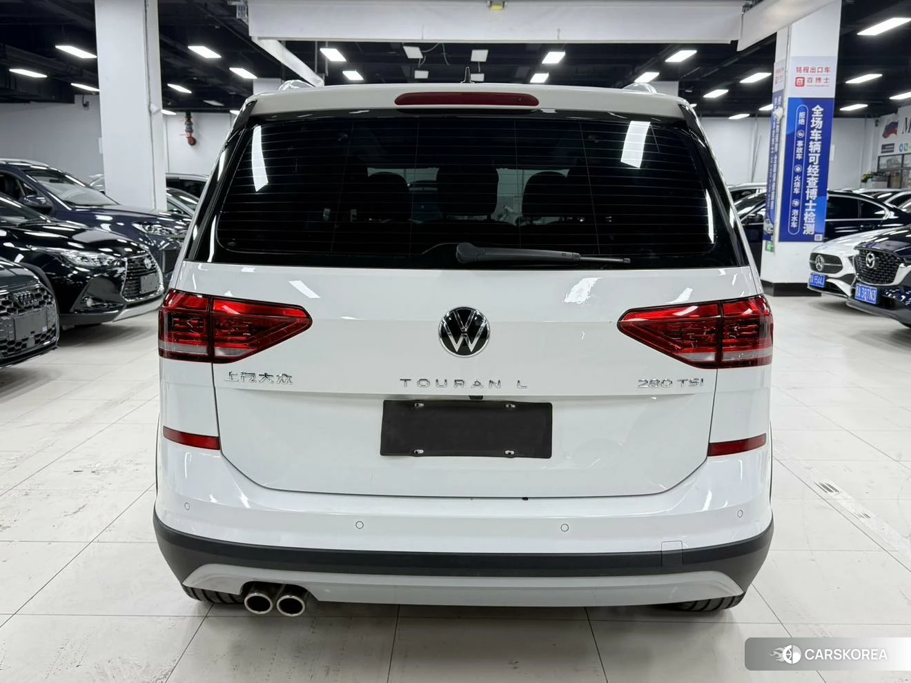 Volkswagen Touran L id 4420988 из Китая 12