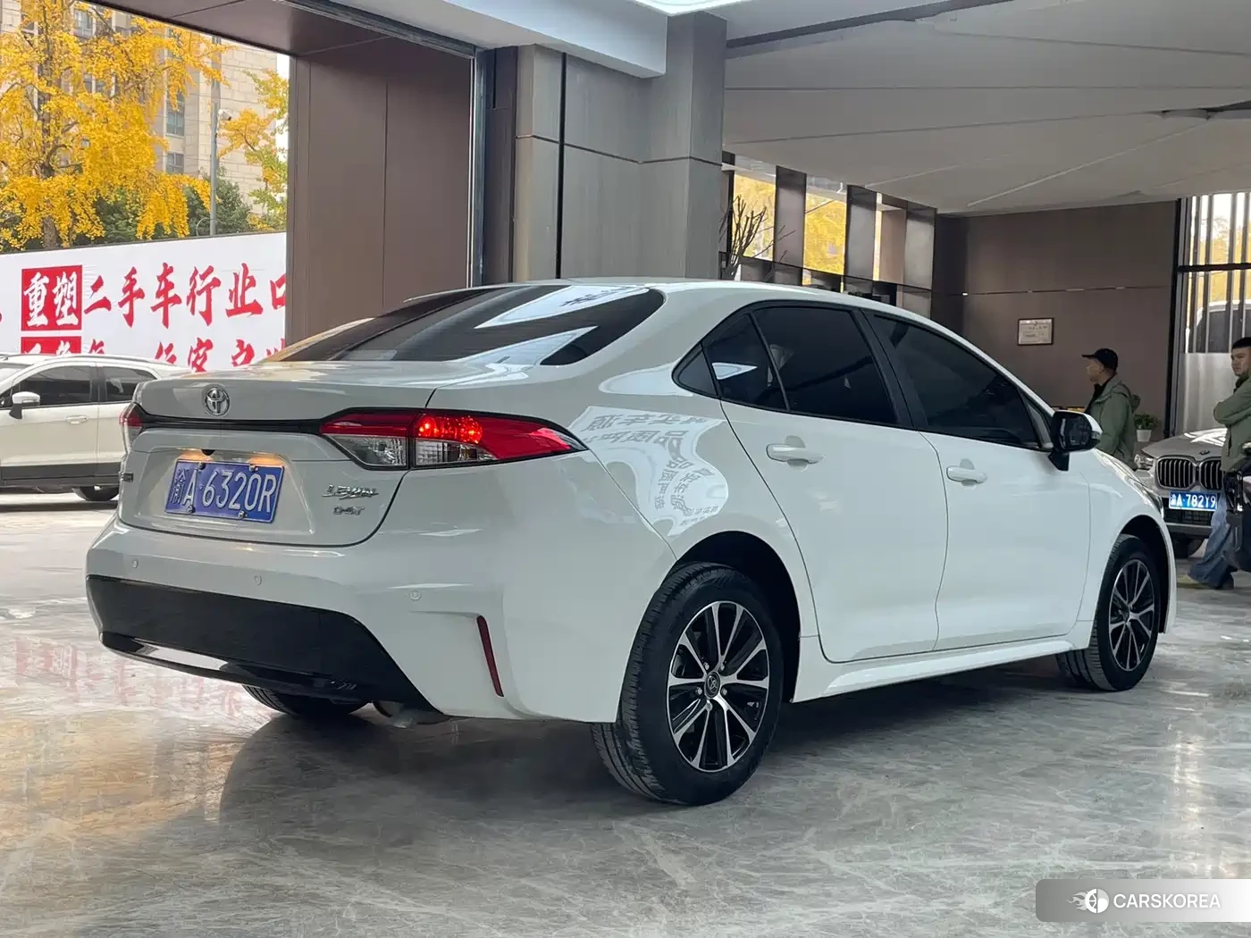 Toyota Levin id 4669405 из Китая 12
