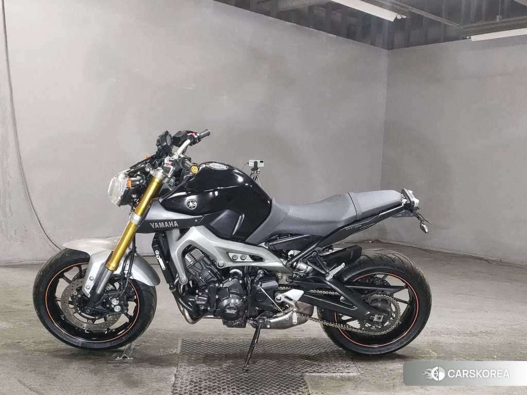 Проданный Yamaha MT-09 id 4165313 из Японии, фото 2