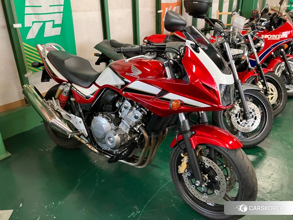 Проданный Honda CB400SF BOLDOR 2012 из Японии, фото 2