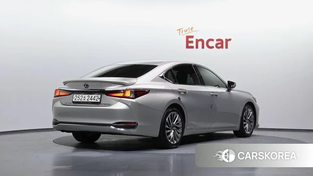 Lexus ES300h 7th generation id 4284125 из Кореи 12