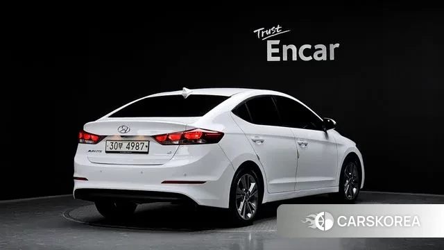 Hyundai Avante AD id 3386149 из Кореи 12