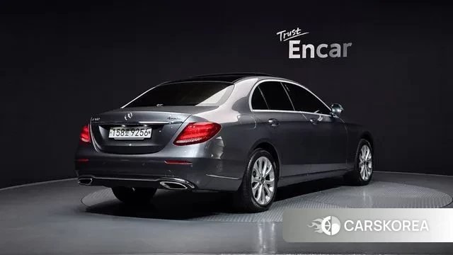 Mercedes-Benz E-Class W213 id 3391220 из Кореи 12
