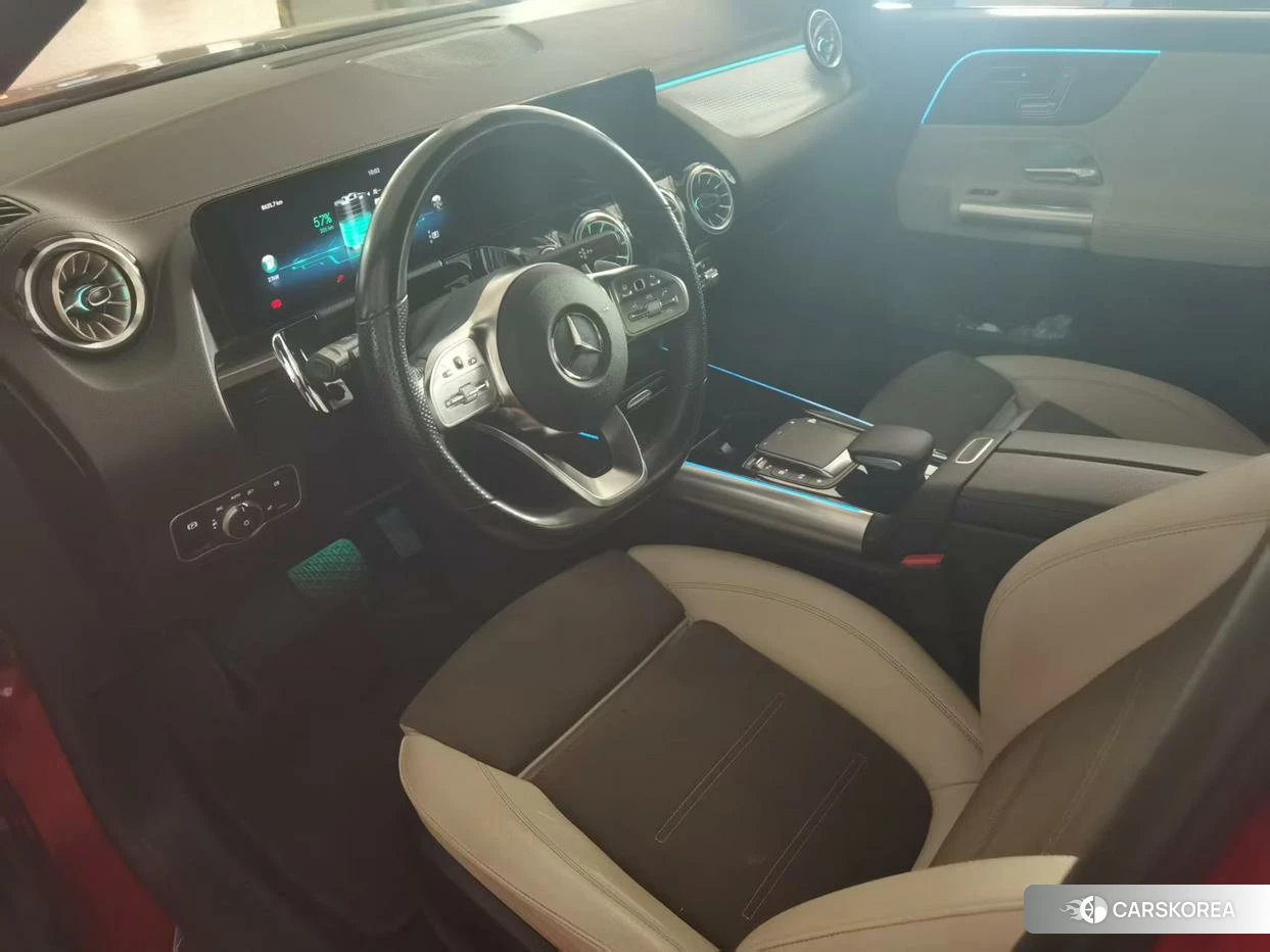 Mercedes-Benz EQA 2021 Красный из Китая, фото 2