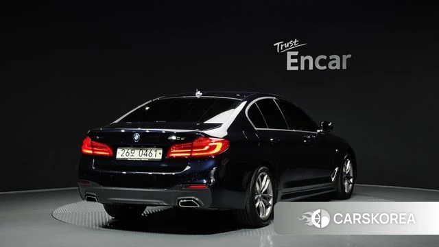 BMW 5 Series (G30) id 4269123 из Кореи 12