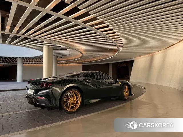 Ferrari F8 Tributo id 3043598 из Кореи 12