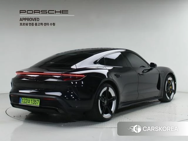 Porsche Taycan id 4359799 из Кореи 12