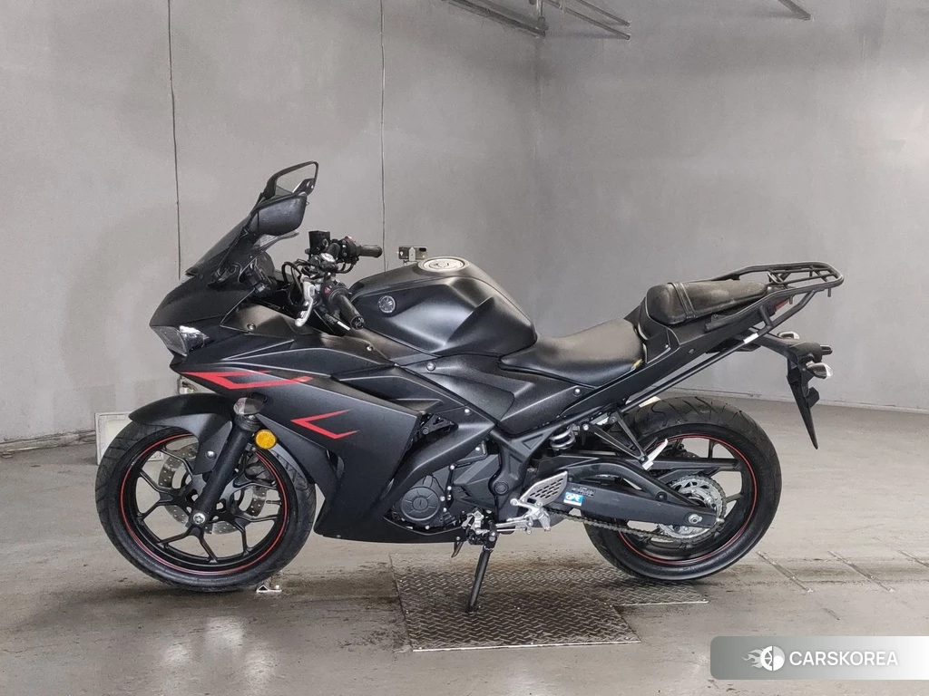 Проданный Yamaha YZF-R25 2014 из Японии
