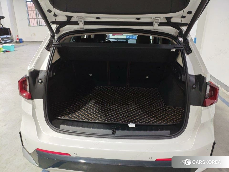 BMW X1 2023 Белый из Китая, фото 2