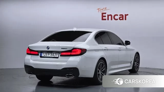 BMW 5 Series (G30) id 3533865 из Кореи 12