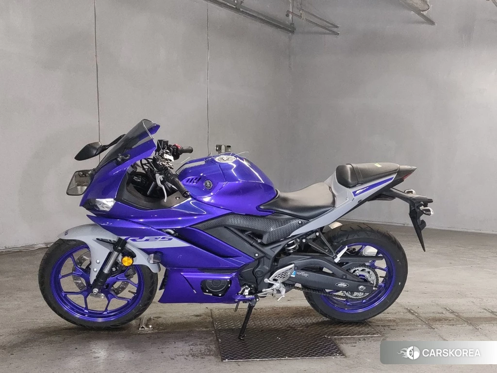 Проданный Yamaha YZF-R25 2021 из Японии, фото 2