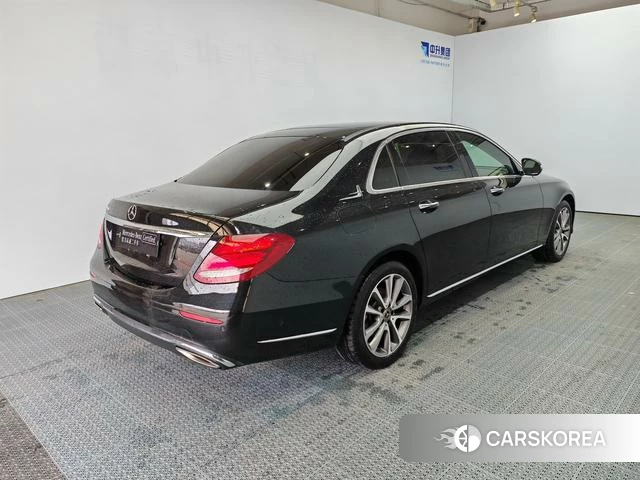 Mercedes-Benz E-class id 4209328 из Китая 12