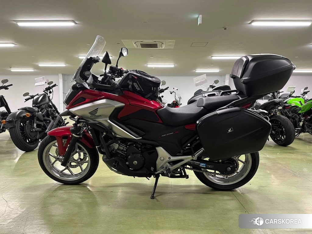 Проданный Honda NC750X DCT 2016 из Японии, фото 2
