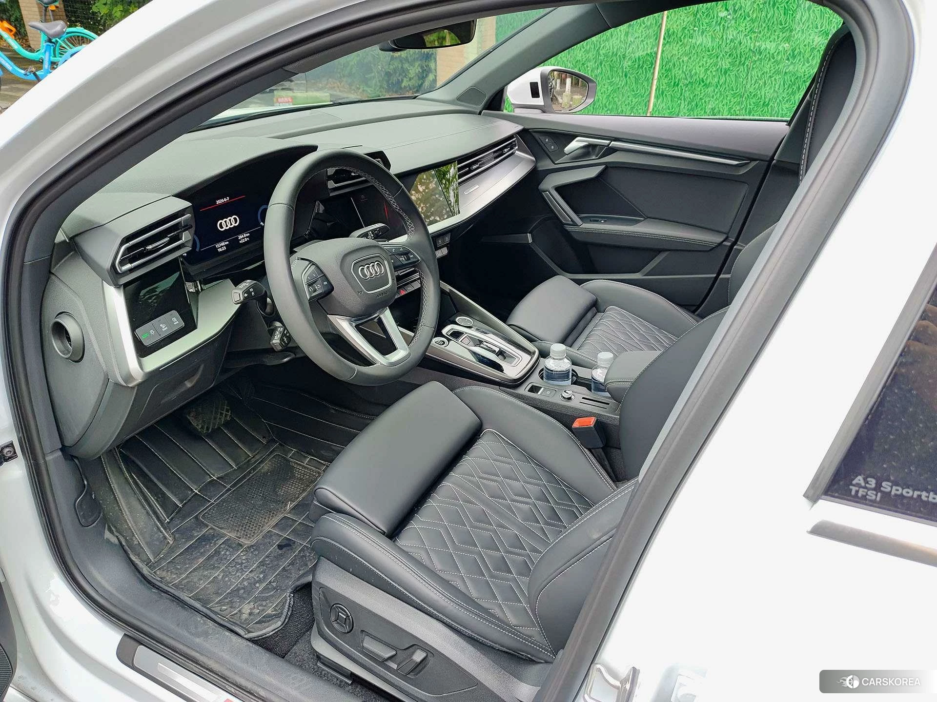 Audi A3 2024 Белый из Китая, фото 3
