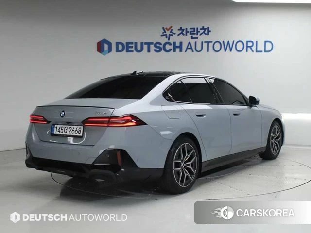 BMW 5 Series (G60) id 4499286 из Кореи 9