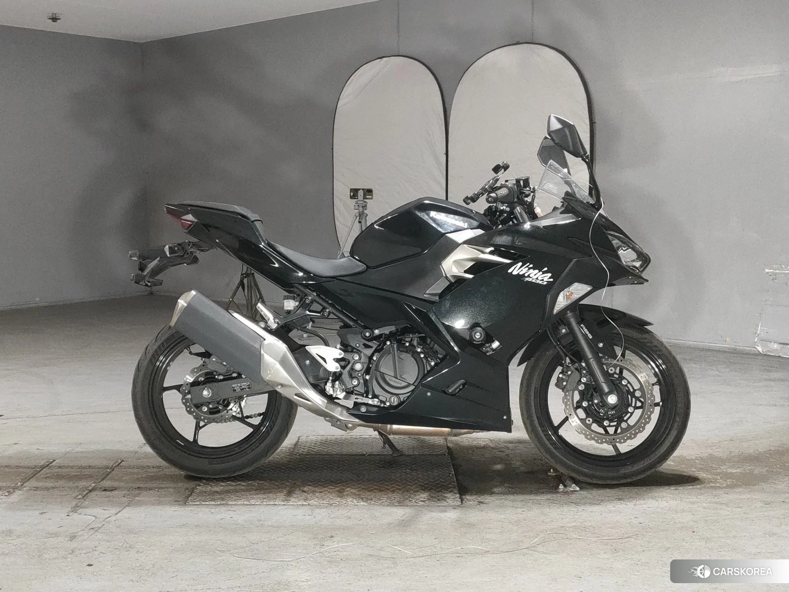 Проданный Kawasaki NINJA 400 id 4192686 из Японии