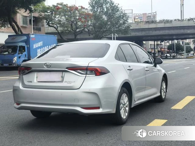 Toyota Corolla id 4300278 из Китая 8