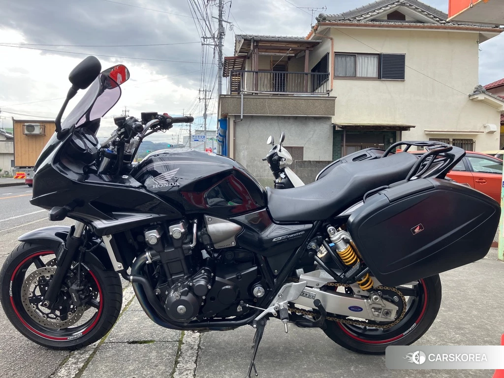 Проданный Honda CB1300ST 2011 из Японии, фото 2