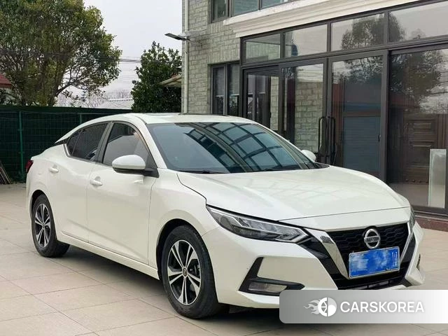 Nissan Xuan Yi 2021 Белый из Китая, фото 2