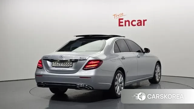 Mercedes-Benz E-Class W213 id 3692376 из Кореи 12