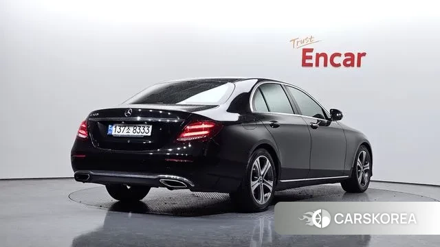 Mercedes-Benz E-Class W213 id 3588212 из Кореи 12