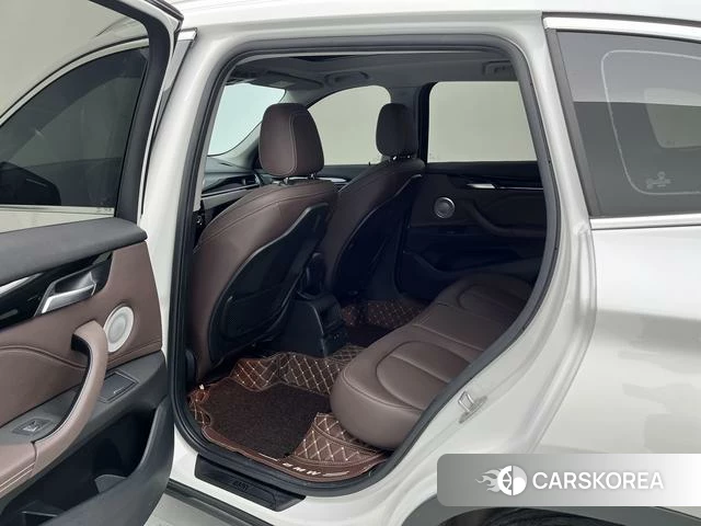 BMW X1 id 3927074 из Китая 12