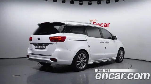 Kia The New Carnival id 2681690 из Кореи 12