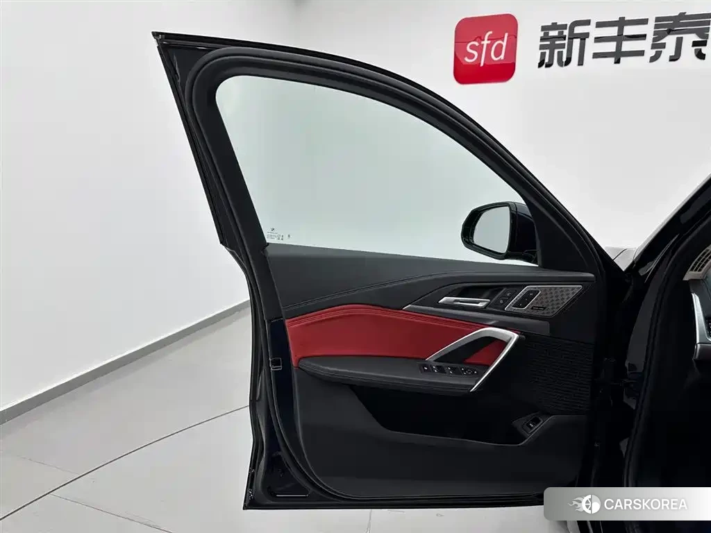 BMW X1 id 4589102 из Китая 12