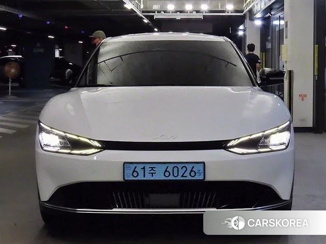Kia EV6 id 3196419 из Кореи 12