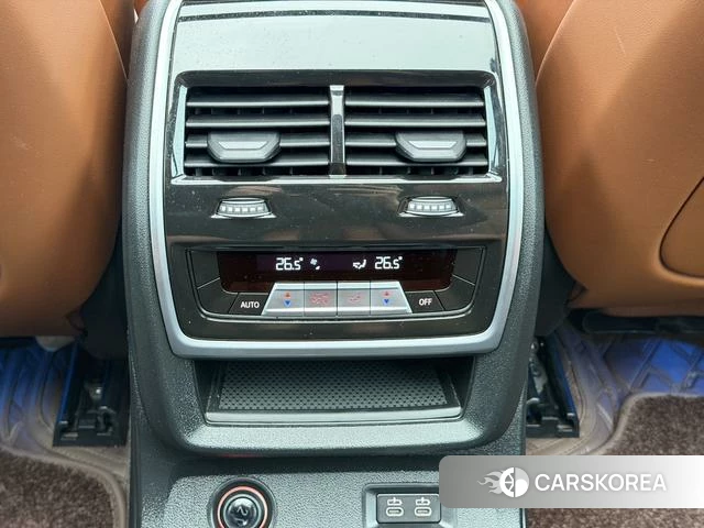 BMW X7 id 4265194 из Китая 12