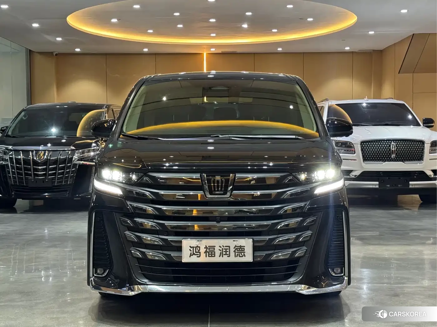Toyota Vellfire 2023 Черный из Китая, фото 3