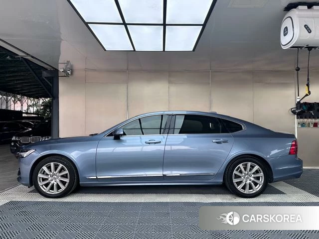 Volvo S90 2020 Синий из Китая, фото 2