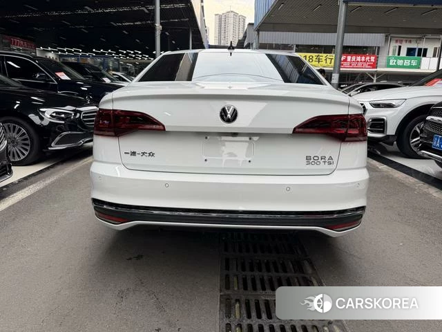 Volkswagen Bora id 4259025 из Китая 12