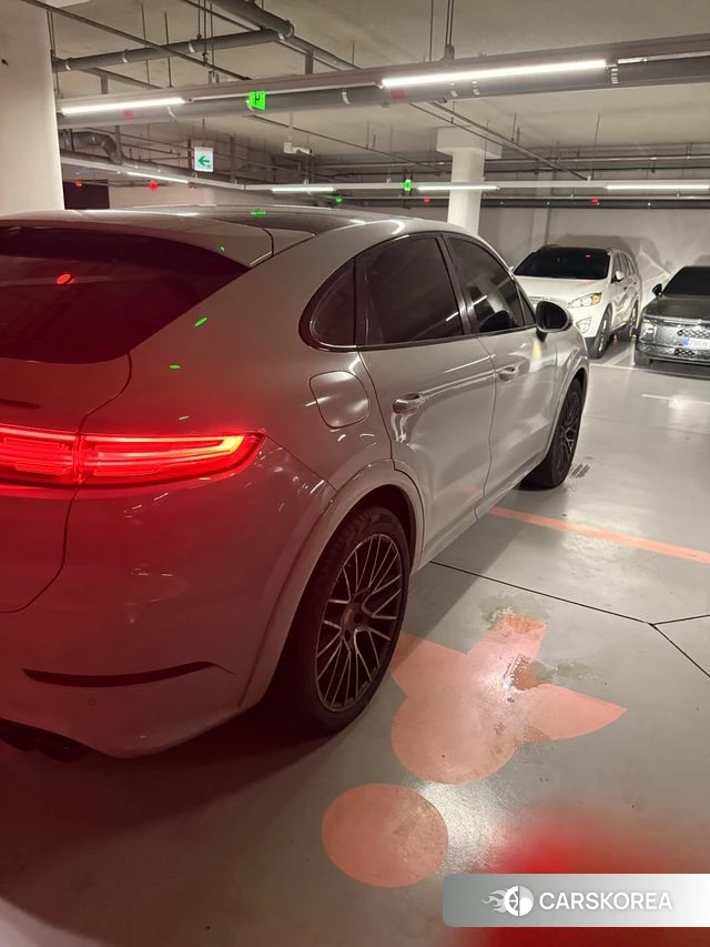 Porsche Cayenne (PO536) 2021 Жемчужный цвет из Кореи, фото 5