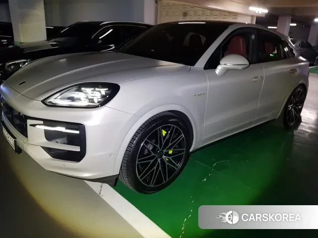 Porsche Cayenne (PO536) 2024 Белый из Кореи, фото 2