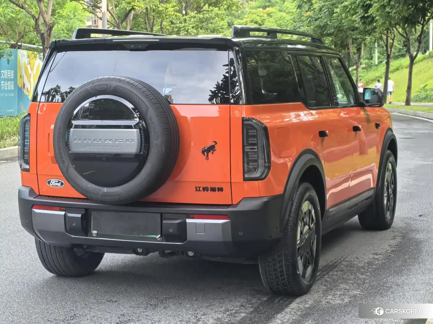 Ford Bronco id 4664393 из Китая 12